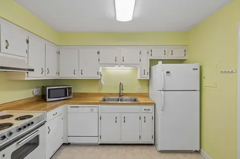 352 Deer Lake Drive Nashville TN 37221