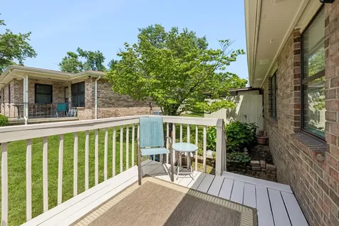 352 Deer Lake Drive Nashville TN 37221