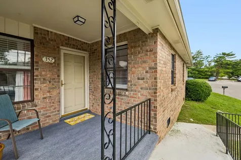 352 Deer Lake Drive Nashville TN 37221