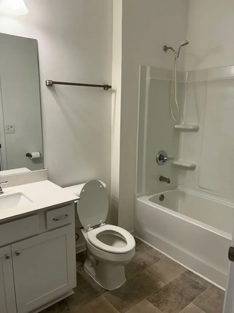 923 Millstream Drive Nashville TN 37218