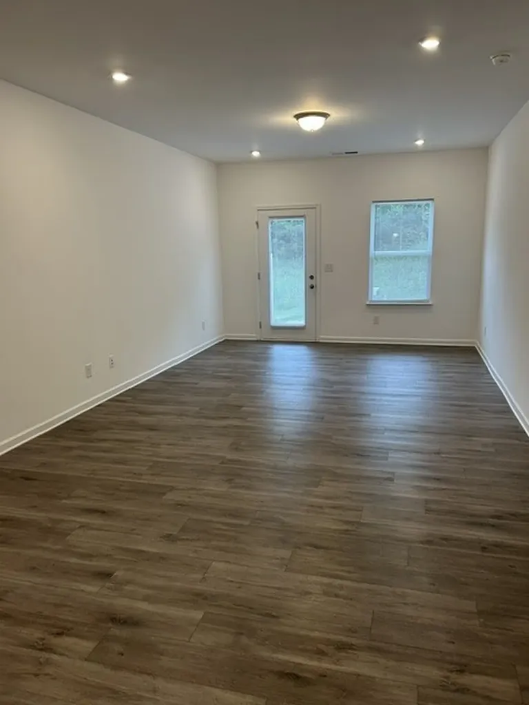 923 Millstream Drive Nashville TN 37218