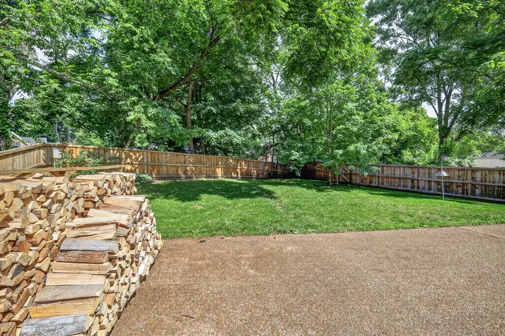 301 W Chownings Court Franklin TN 37064