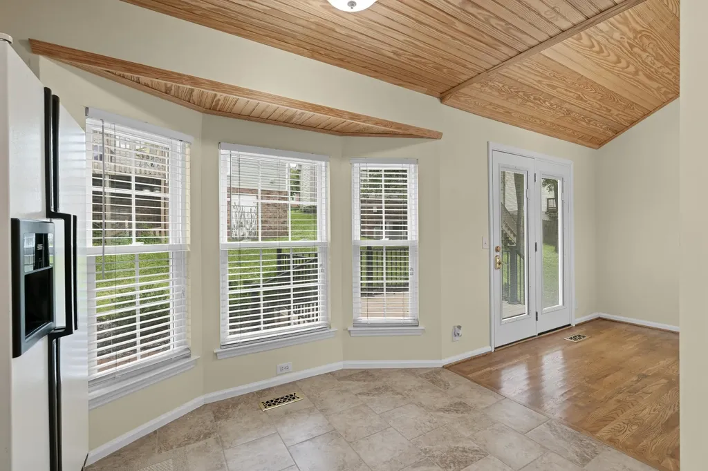 116 Breakwater, N Hendersonville TN 37075