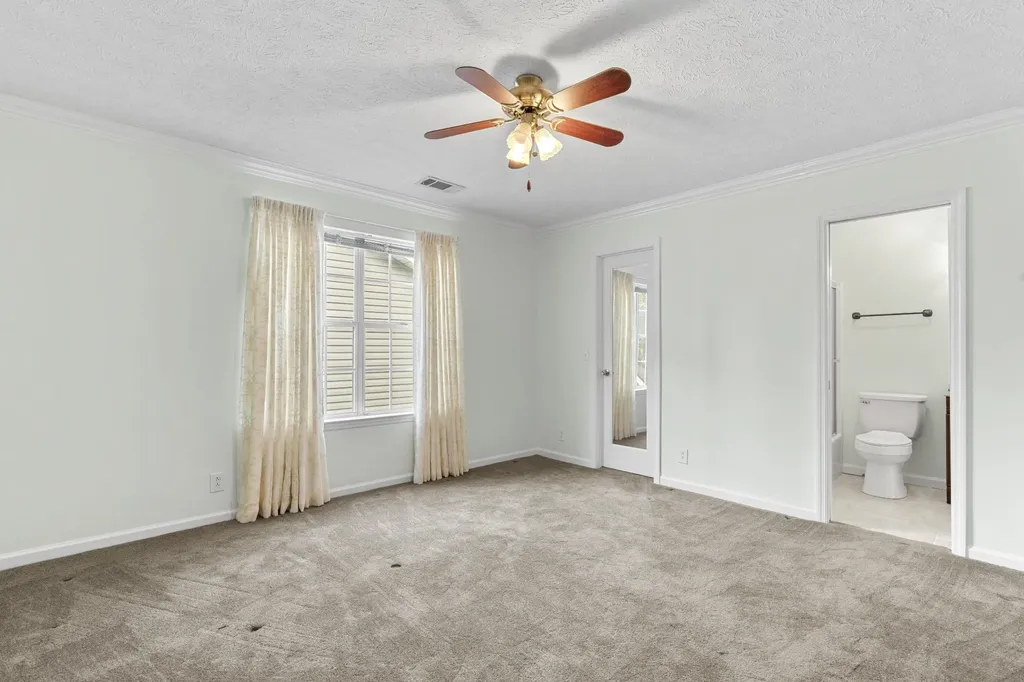 116 Breakwater, N Hendersonville TN 37075