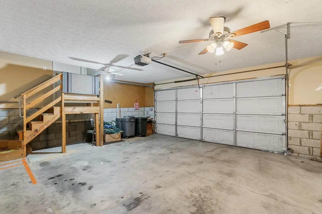 116 Breakwater, N Hendersonville TN 37075