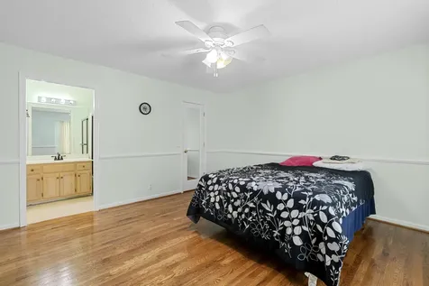 116 Breakwater, N Hendersonville TN 37075