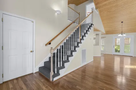 116 Breakwater, N Hendersonville TN 37075