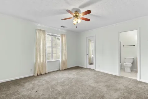 116 Breakwater, N Hendersonville TN 37075