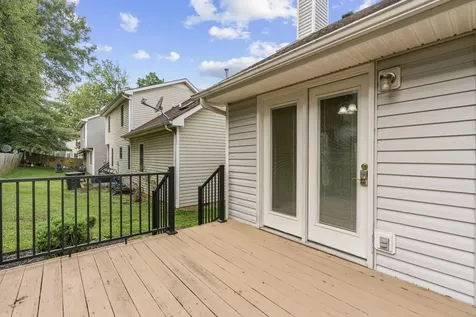 116 Breakwater, N Hendersonville TN 37075