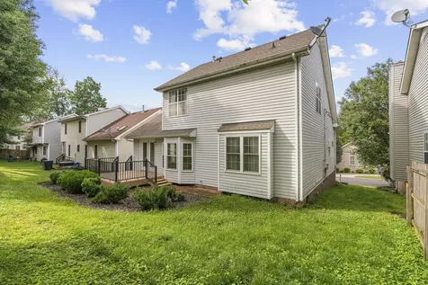 116 Breakwater, N Hendersonville TN 37075