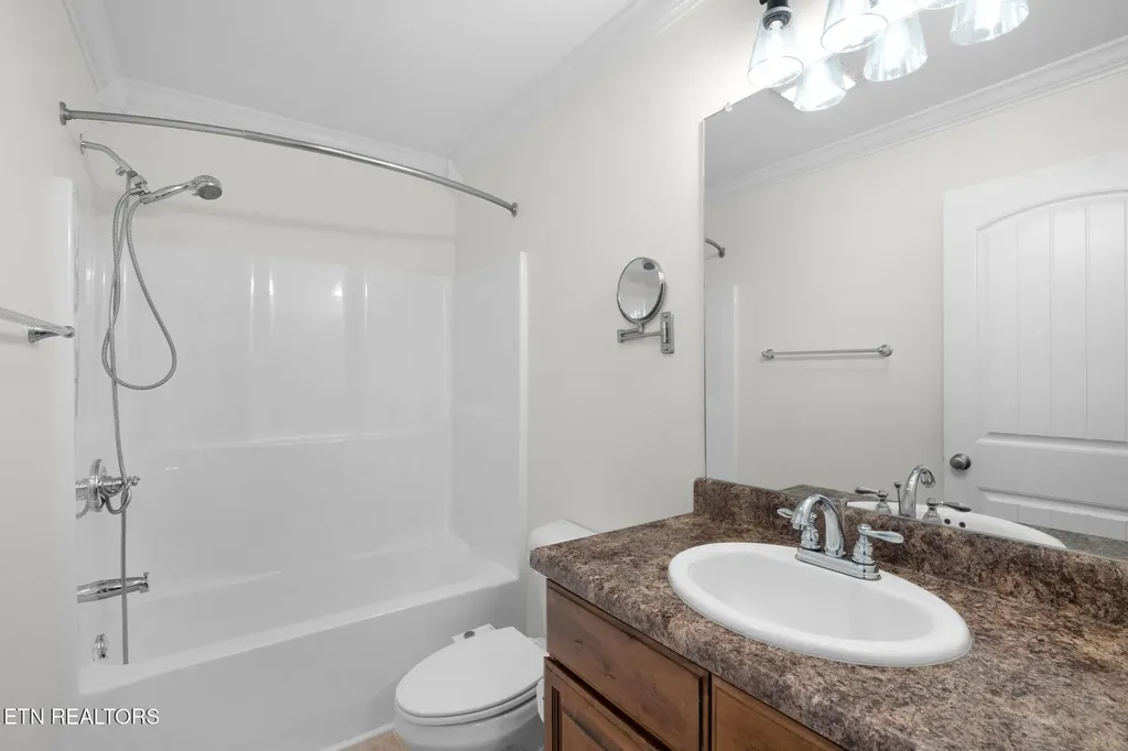 1112 Cherbourg Drive Maryville TN 37801