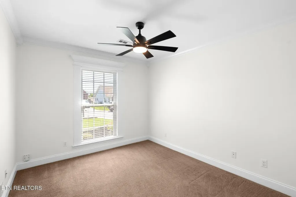 1112 Cherbourg Drive Maryville TN 37801