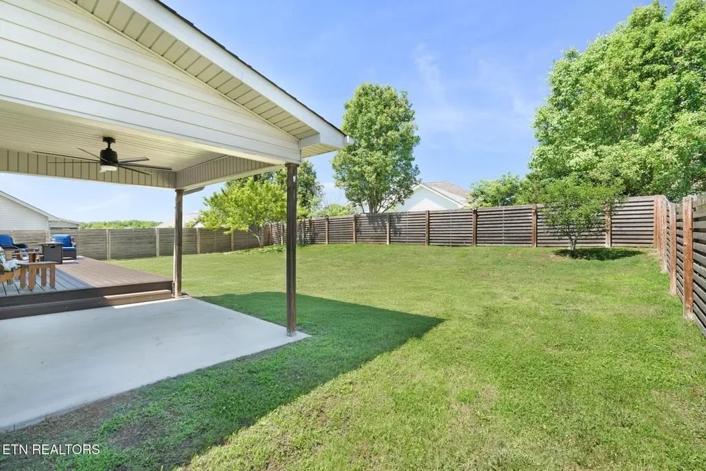 1112 Cherbourg Drive Maryville TN 37801