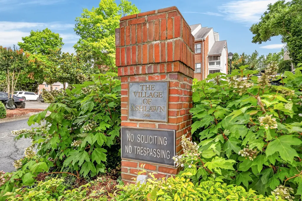608 Arkland Place Nashville TN 37215