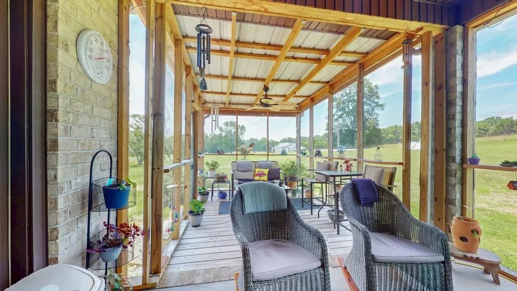 3128 31e Highway Bethpage TN 37022