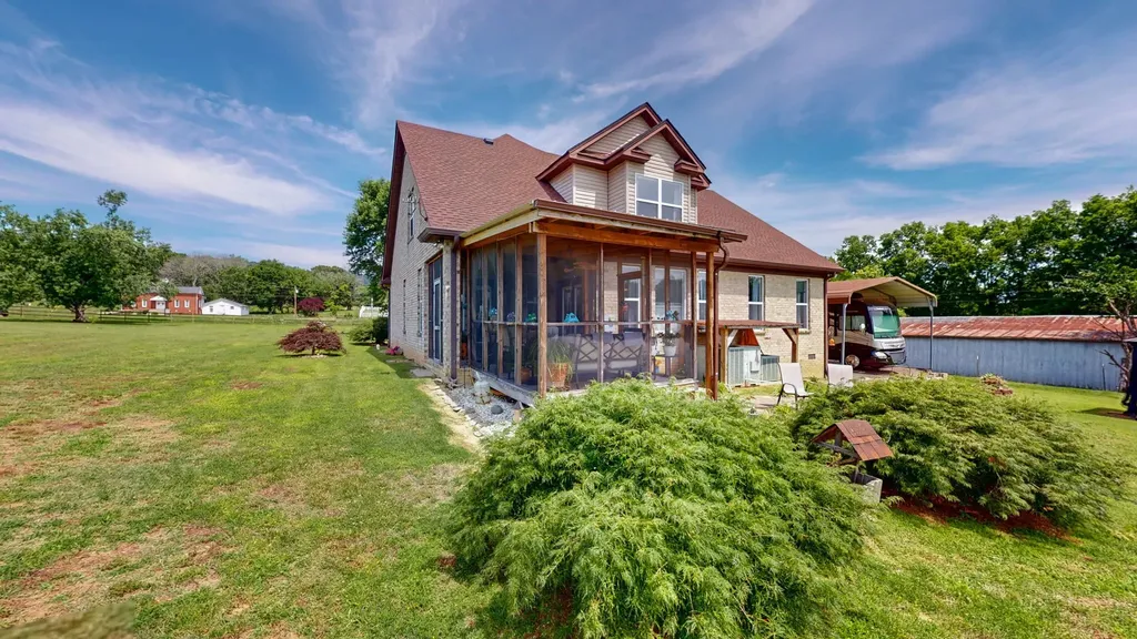 3128 31e Highway Bethpage TN 37022