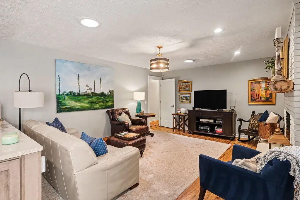 5502 W Shady Trail Old Hickory TN 37138