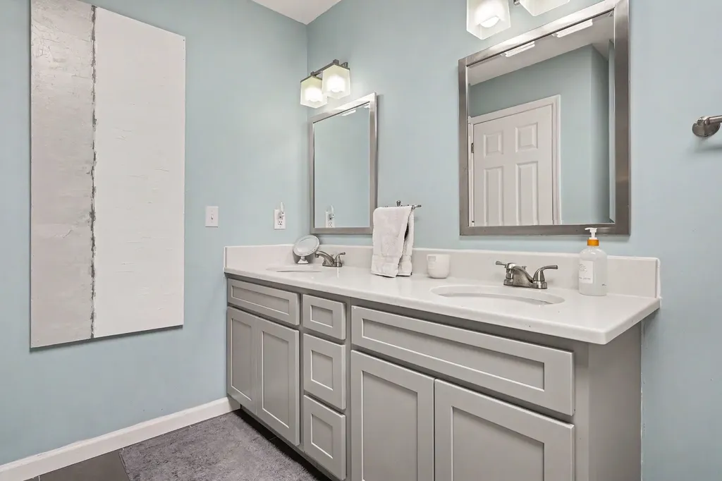 5502 W Shady Trail Old Hickory TN 37138