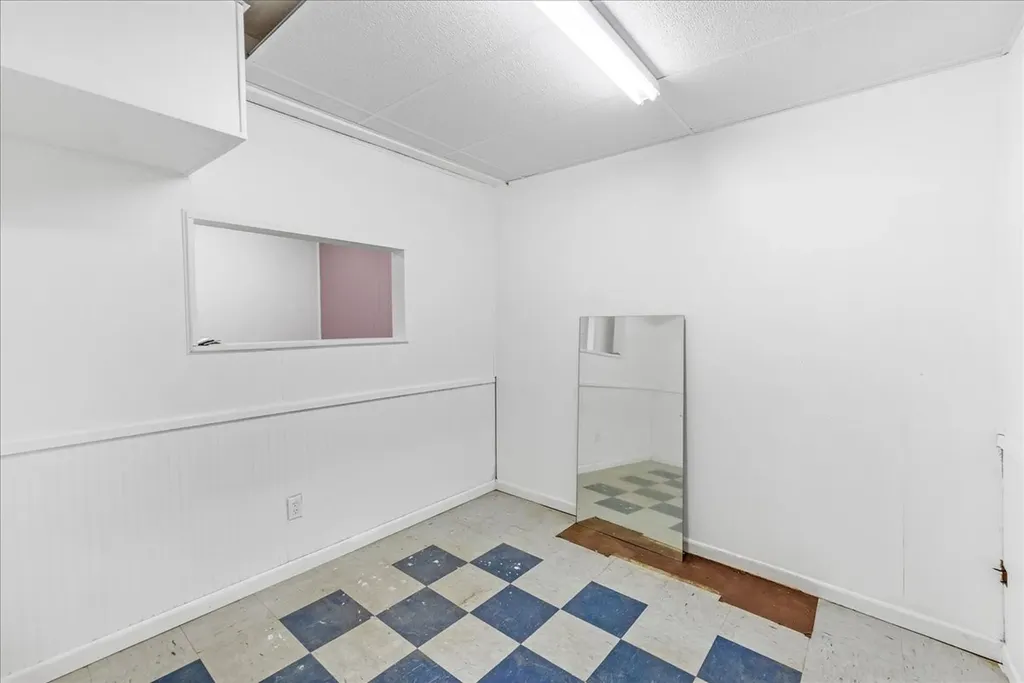 1055 Dinah Shore Boulevard Winchester TN 37398