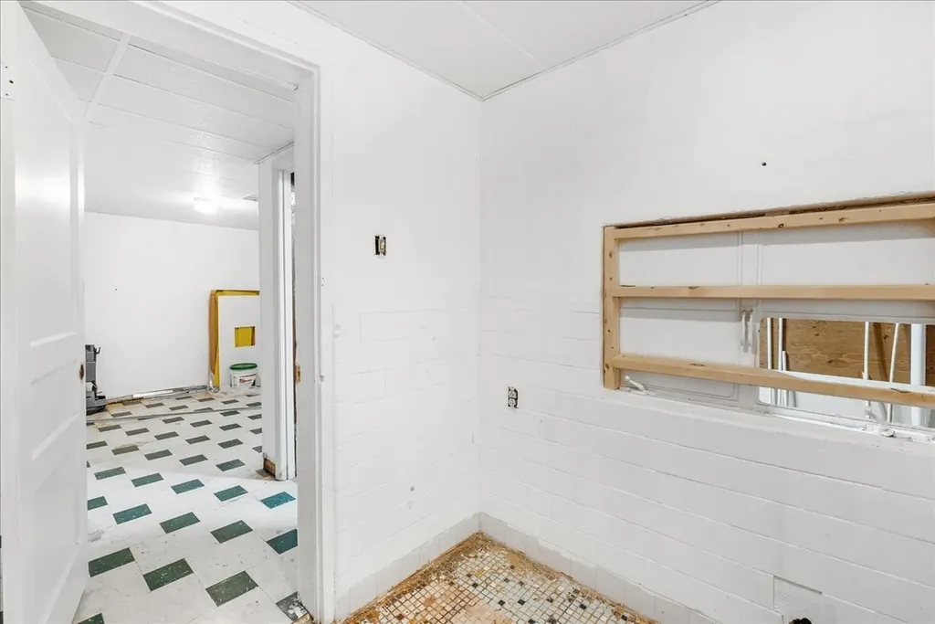 1055 Dinah Shore Boulevard Winchester TN 37398