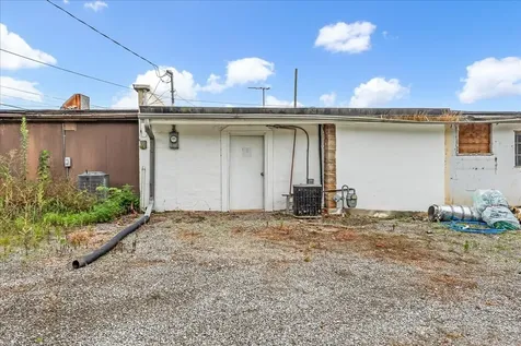 1055 Dinah Shore Boulevard Winchester TN 37398