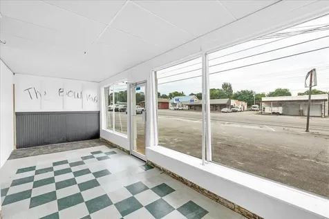 1055 Dinah Shore Boulevard Winchester TN 37398