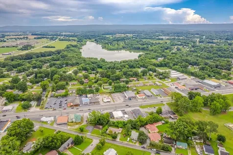 1055 Dinah Shore Boulevard Winchester TN 37398