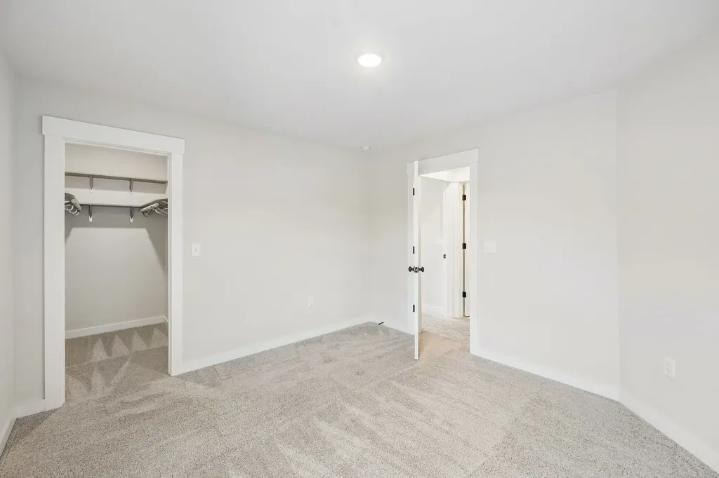 2728 Parkwood Drive Murfreesboro TN 37128