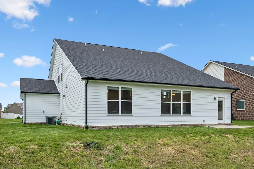 2728 Parkwood Drive Murfreesboro TN 37128