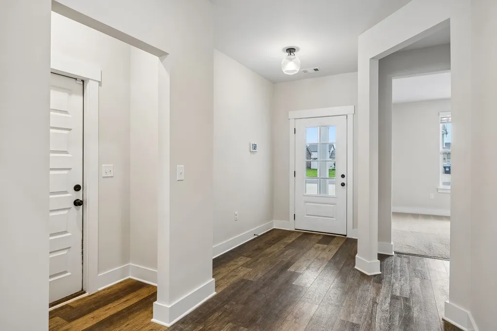 2728 Parkwood Drive Murfreesboro TN 37128