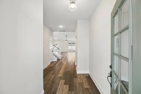 2728 Parkwood Drive Murfreesboro TN 37128