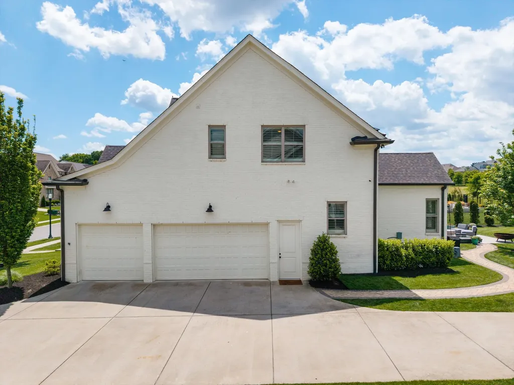 3817 Pulpmill Drive Thompsons Station TN 37179