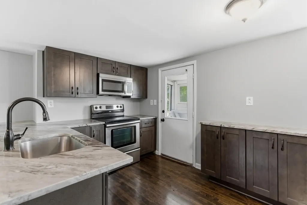 853 Gallavista Avenue Madison TN 37115