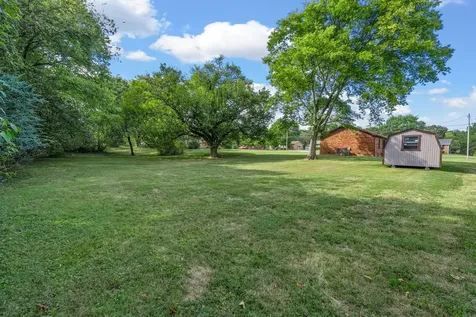 324 Welchwood Drive Clarksville TN 37040