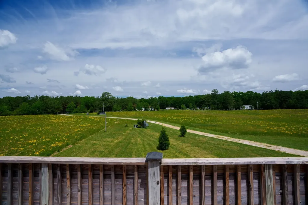 802 Drake Lane Summertown TN 38483