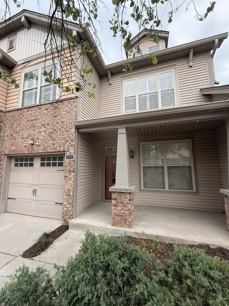 310 Griffin Place Hermitage TN 37076