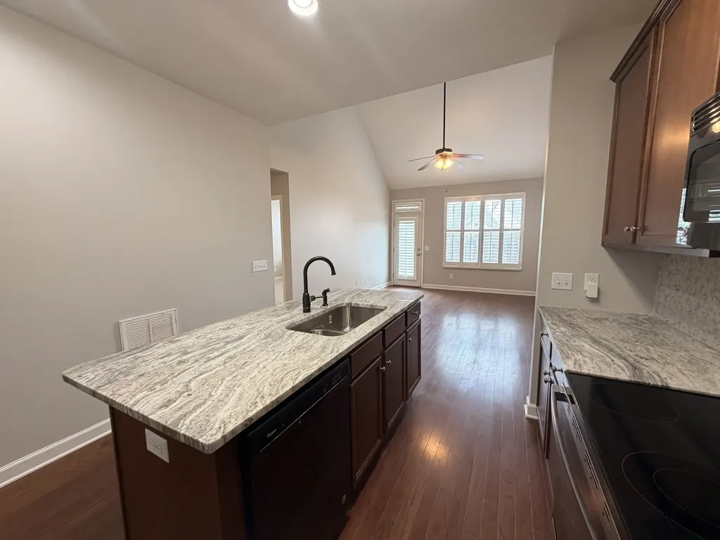 310 Griffin Place Hermitage TN 37076