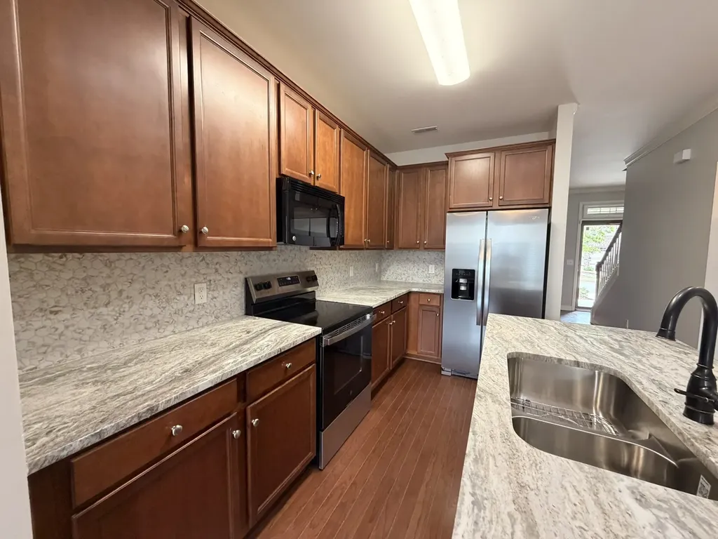 310 Griffin Place Hermitage TN 37076