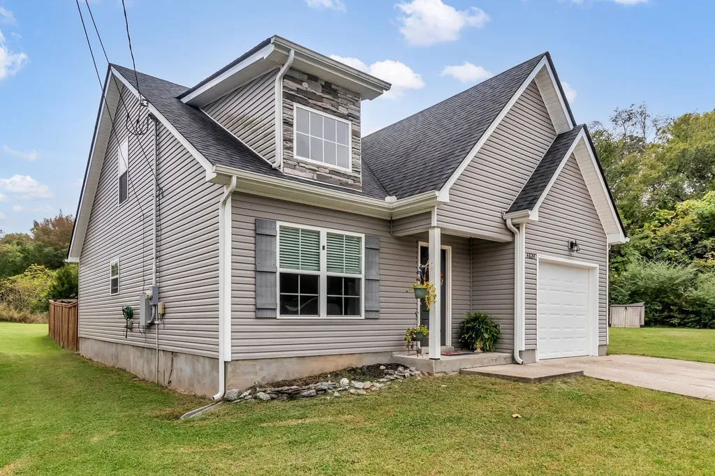 4624 Springstead Trl, SE Antioch TN 37013