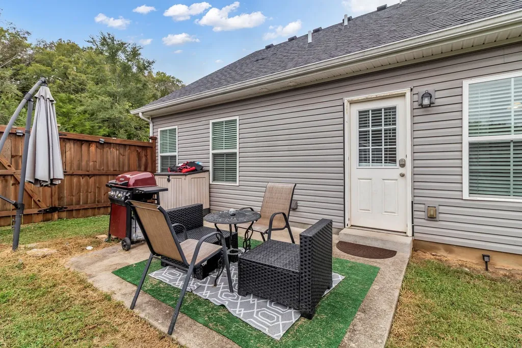 4624 Springstead Trl, SE Antioch TN 37013