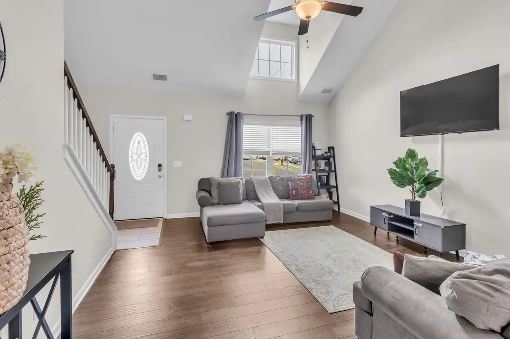 4624 Springstead Trl, SE Antioch TN 37013