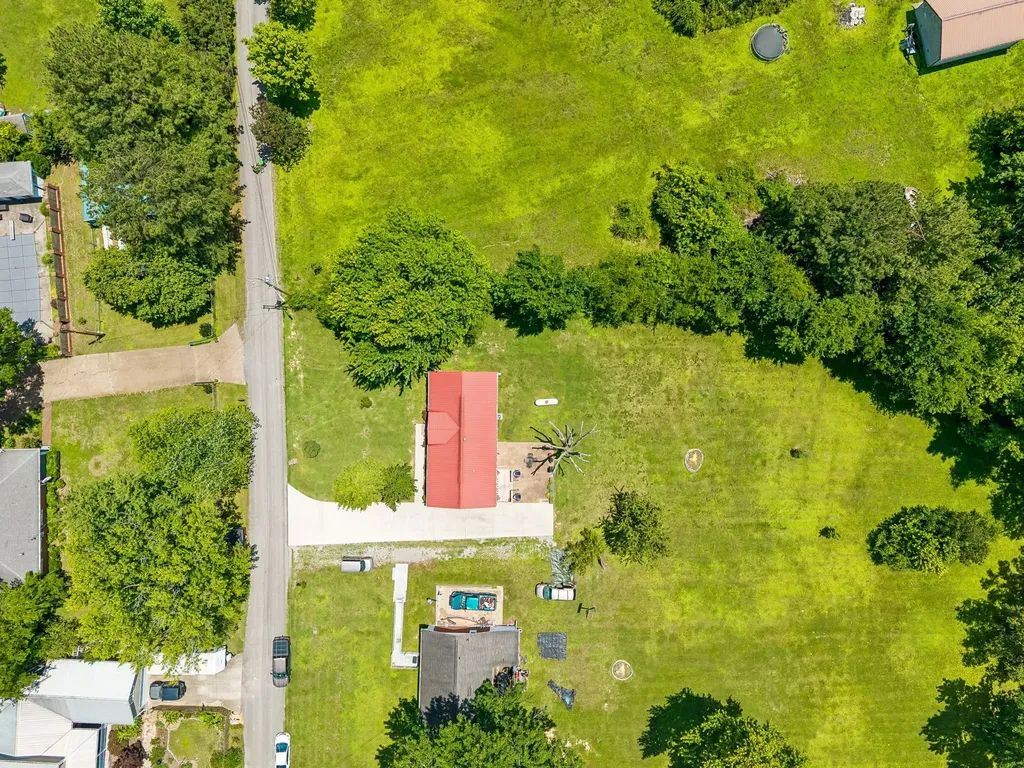 1105 Goose Bay Road Ashland City TN 37015