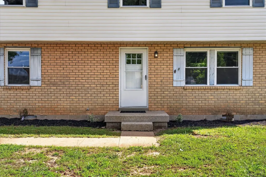444 Appleton Drive Clarksville TN 37042