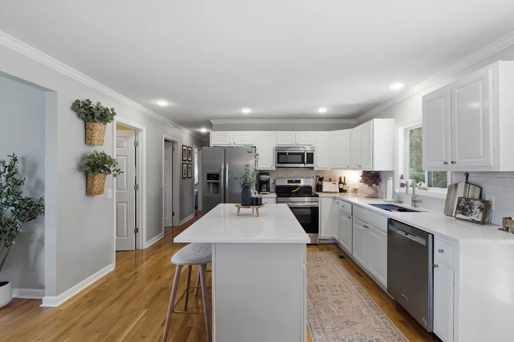154 Two Valley Road Hendersonville TN 37075