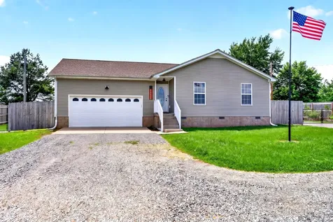 3255 Gracey Herndon Road Hopkinsville KY 42240
