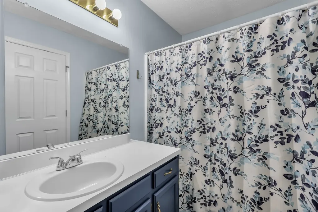1111 Wembley Drive Hermitage TN 37076