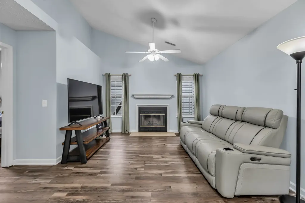 1111 Wembley Drive Hermitage TN 37076