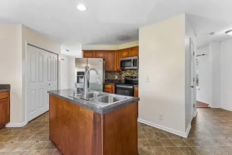 1322 Tonya Drive La Vergne TN 37086
