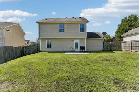 1322 Tonya Drive La Vergne TN 37086
