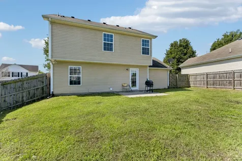 1322 Tonya Drive La Vergne TN 37086